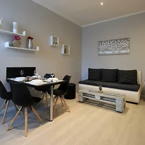 Karla Apartment